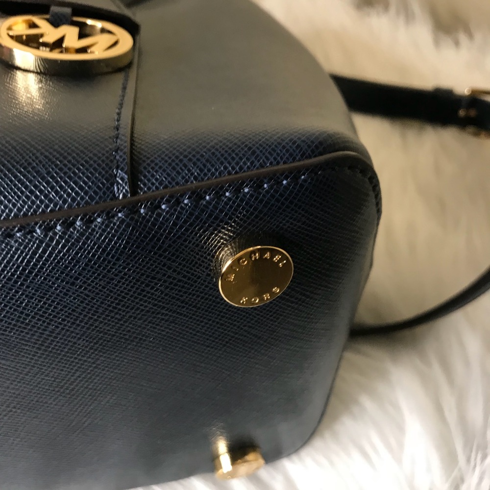 Michael Kors Tote / Shoulder Bag - Picture 4 of 8